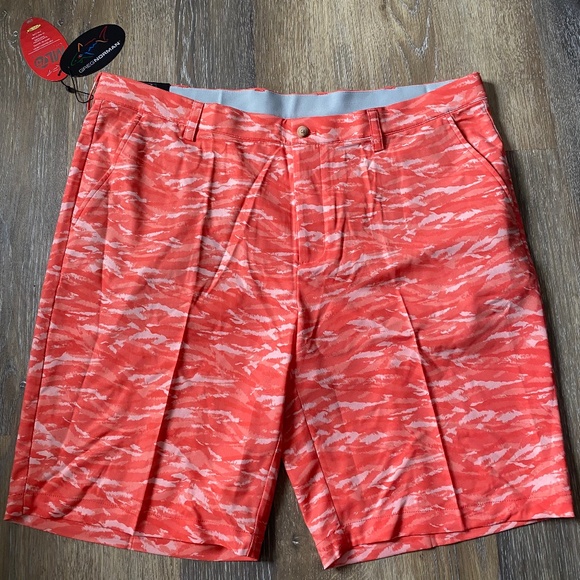 Greg Norman Collection Other - Greg Norman golf shorts